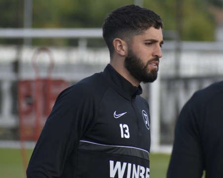 Нов футболист започна с Локомотив