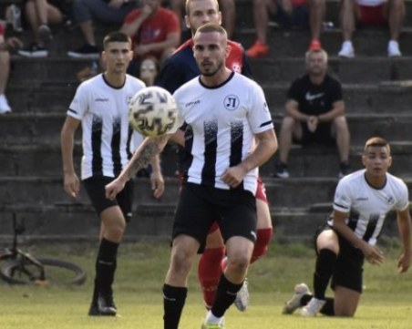 Дубълът на Локо с равенство с Димитровград