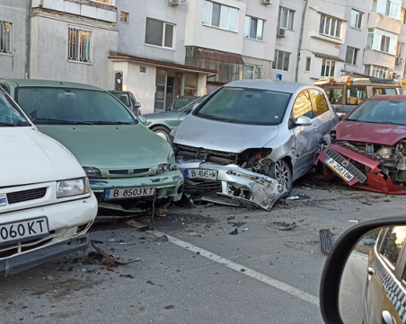 Варненци осъмнаха с помляни автомобили