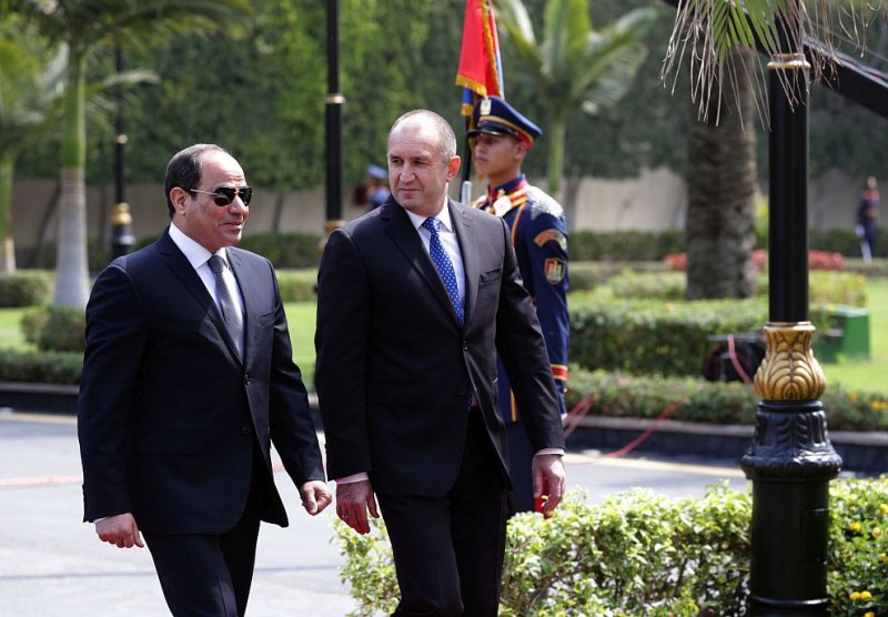 Президентът на Египет обсъдил с Радев доставки на втечнен газ и електроенергия