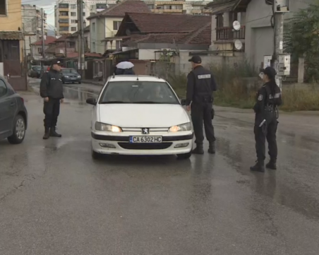 Мащабна специализирана операция на полицията в Софийска област