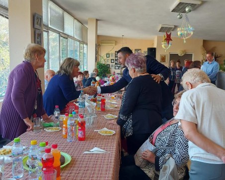 Весел празник на възрастните хора в село Белащица