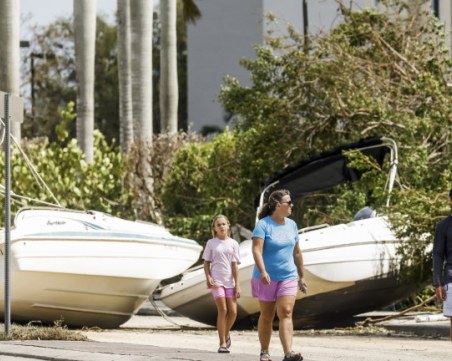10 са жертвите на урагана Иън, Байдън го обяви за най-смъртоносния в историята