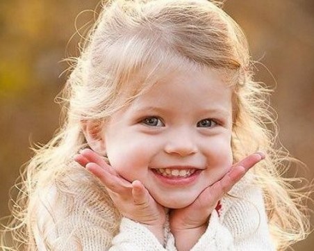 На този ден: Световен ден на усмивката и казваме не на насилието