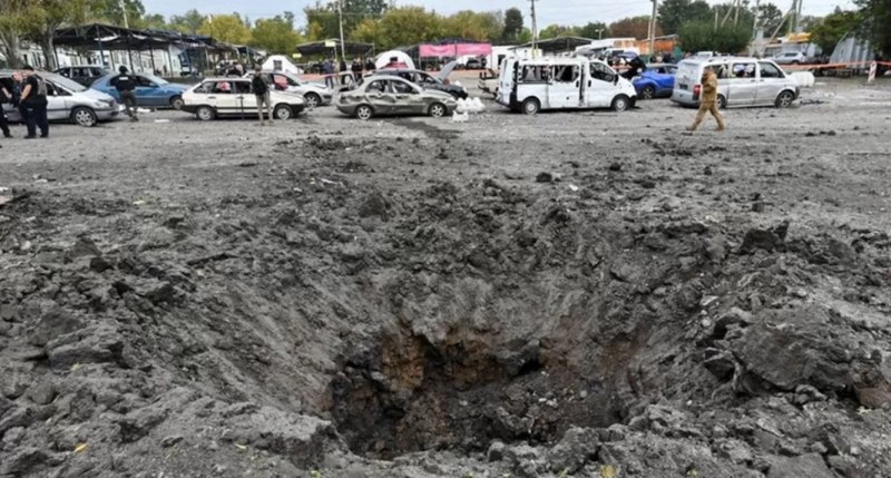 Най-малко 23-ма загинаха при обстрел на хуманитарен конвой в Южна Украйна