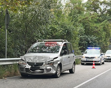 Тежка верижна катастрофа край Асеновград
