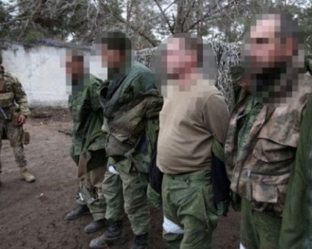 Украйна обяви: Над 5000 руски военни са обкръжени в град в Донецка област