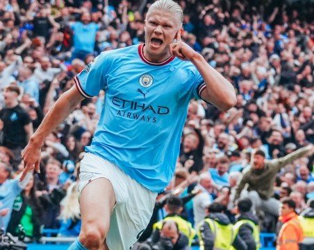 Холанд и Фоудън с хеттрик, Сити разпиля Юнайтед