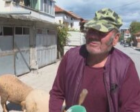 Община забрани псуването на публично място, местните недоволстват