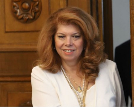 Йотова: Гласувайте, за да не се оправдаят прогнозите за ниската избирателна активност