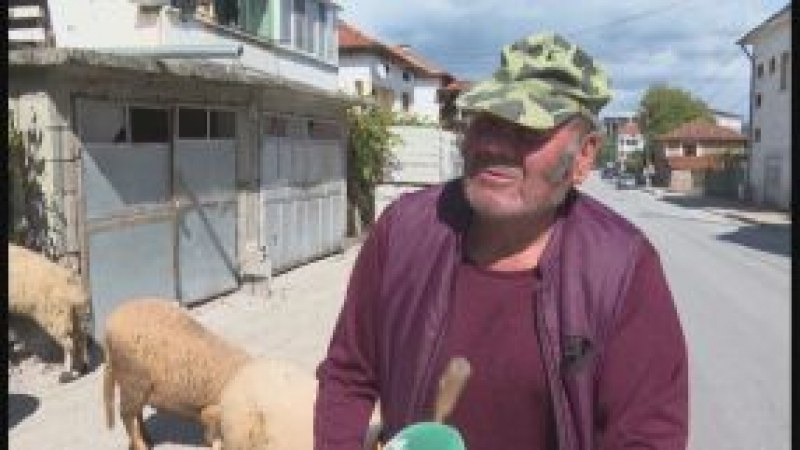 Община забрани псуването на публично място, местните недоволстват