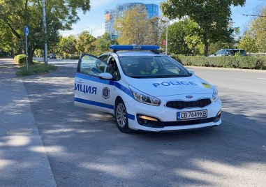 През уикенда униформени в Бургас са спрели 51 годишен водач на