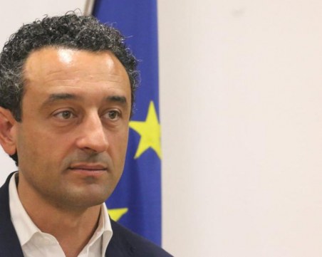 Даниел Лорер: ГЕРБ без Бойко Борисов е добро начало на преговори