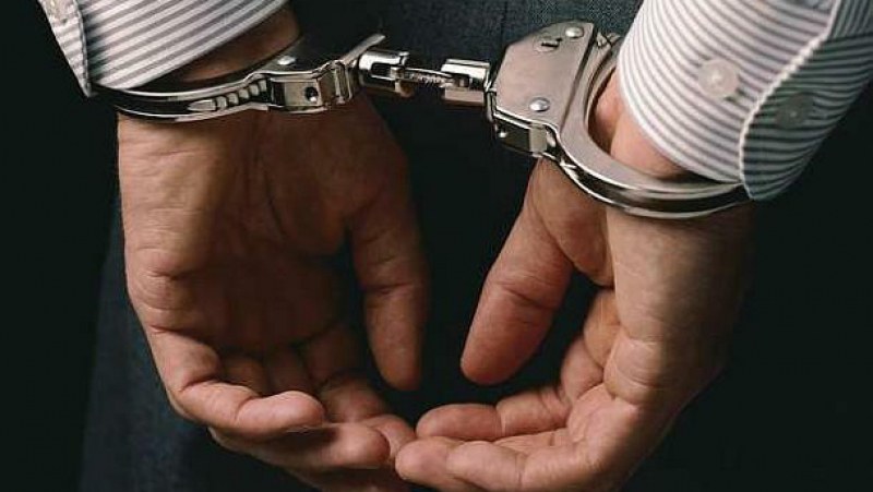 Задържаха двама мъже в Пловдивско за различни кражби, един апаш
