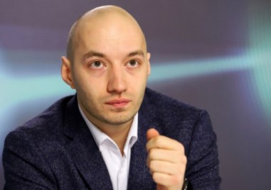 Политологът Димитър Ганев е скептичен че ще има кабинет след