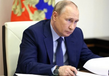 Руският президент Владимир Путин подписа законите за присъединяване на четирите