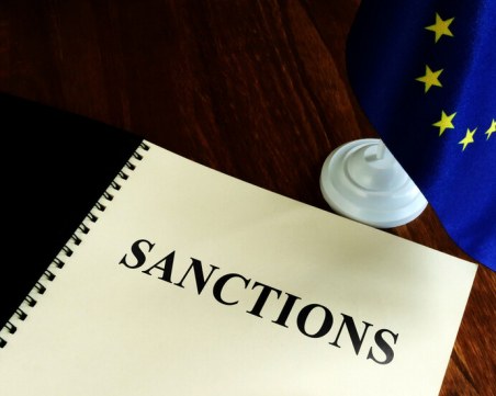 ЕС одобри осми пакет от санкции срещу Русия