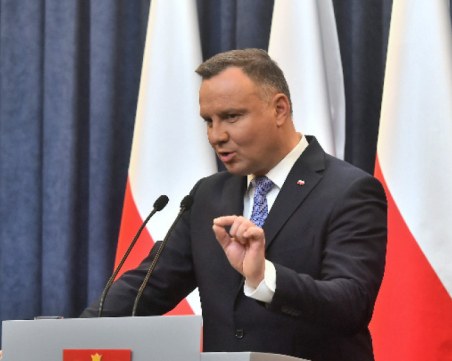 Полша е поискала от САЩ ядрено оръжие на нейна територия