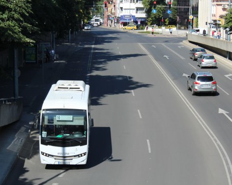 Протест на КНСБ утре, затварят част от ул. 