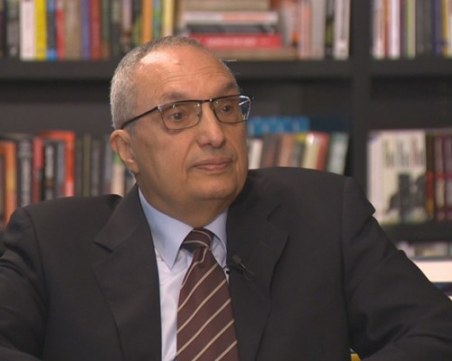 Иван Костов: Ние не сме във война - това е опорка на Кремъл