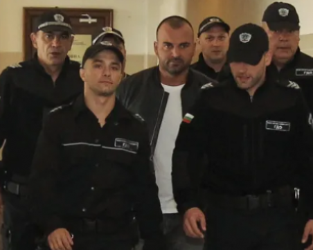 Полицаите видели катастрофата с жертва на Околовръстното и избягали ...на заден ход!