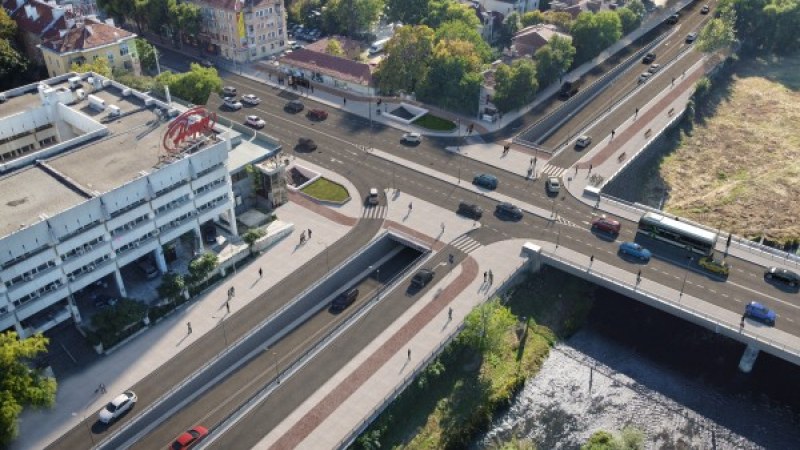 Със скоростни булеварди и рози по мантинелите Пловдив няма да стане зелен град