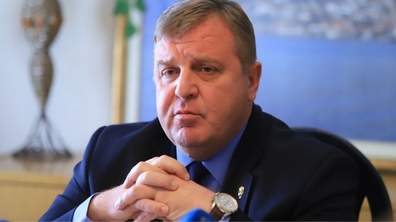 Каракачанов: Заплаха за националната сигурност има