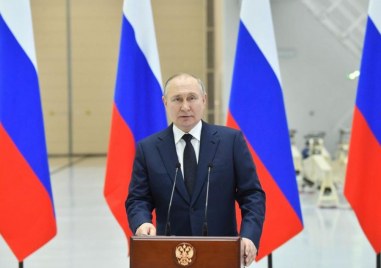 Президентът на Русия Владимир Путин е свикал за утре оперативно заседание на