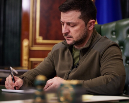 Зеленски: Не е възможно да се преговаря с Москва