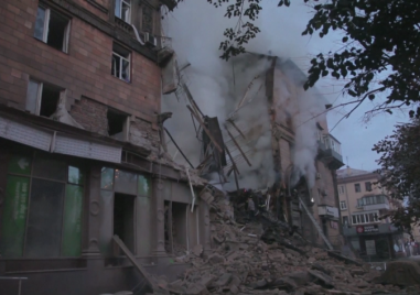 Нови ракетни удари в Запорожие съобщаа БНТ Прочетете ощеОтново са атакувани