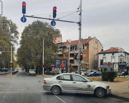 Лека катастрофа предизвиква големи задръствания в Пловдив