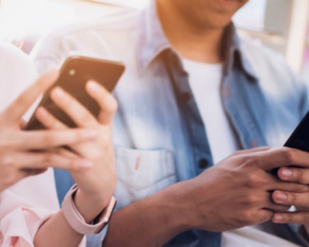 Мобилно приложение помага на младежи, страдащи от тревожност и депресия