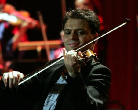 Цигуларят Васко Василев с акустичен концерт в Пловдив