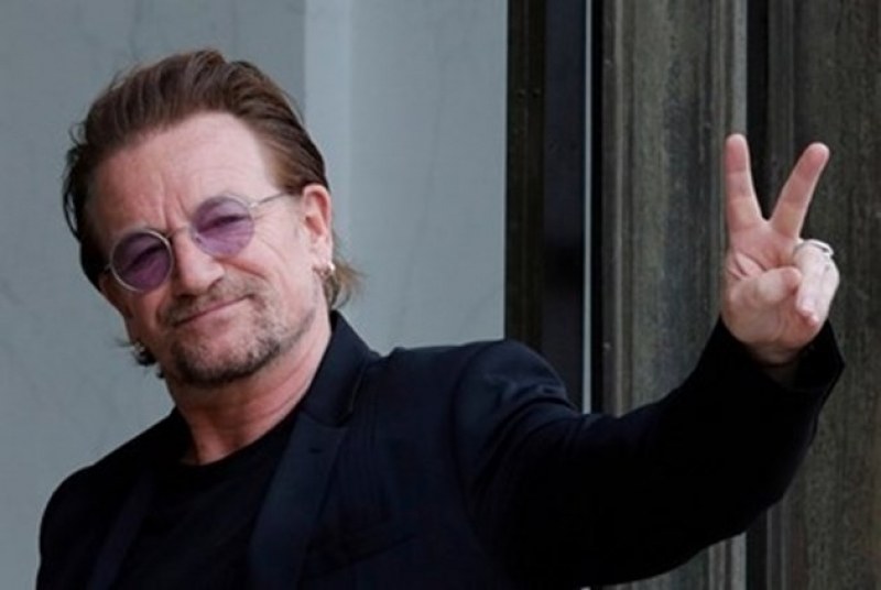 Луксозната яхта, която фронтменът на U2 Боно преобрази