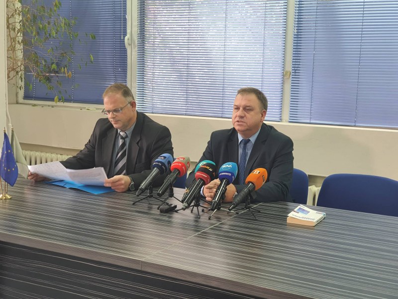 Пловдивските Бони и Клайд изтеглиха 90 000 лева кредити с фалшиви документи на приятели