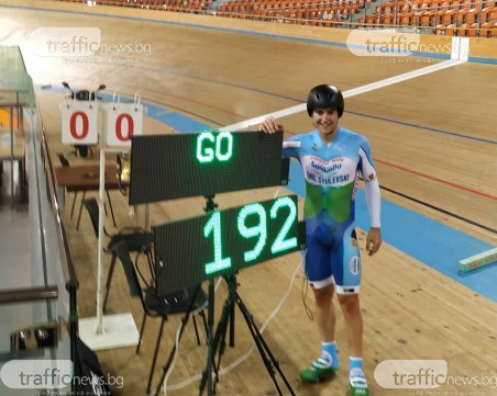 Пловдивският колоездач Николай Генов подобри рекорд в 