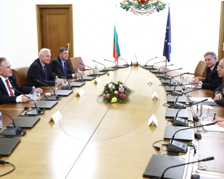 Премиерът Гълъб Донев се срещна с генералния одитор на Сметната палата на РСМ