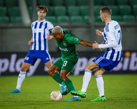 Лудогорец се справи с ХИК и си осигури мачове и напролет в евротурнирите