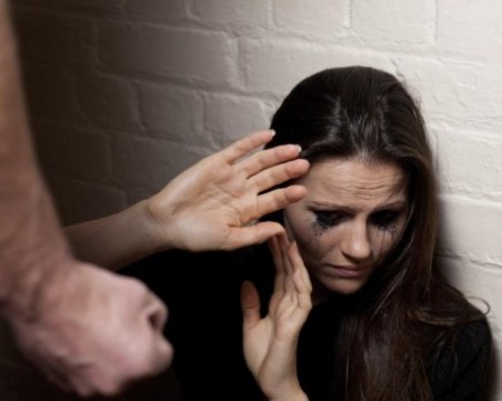 Седем мъже срещу три жени! Жестоки побои край Велико Търново