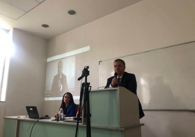 Районният прокурор на гр Пловдив Чавдар Грошев изнесе доклад пред