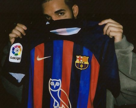 Барселона излиза с екипи посветени на Дрейк за Ел Класико