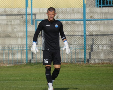 Илия Николов стана играчът с най-много мачове в историята на Марица