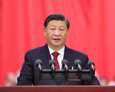 Си Цзинпин на конгреса на ККП: Предстоят трудни времена за Китай