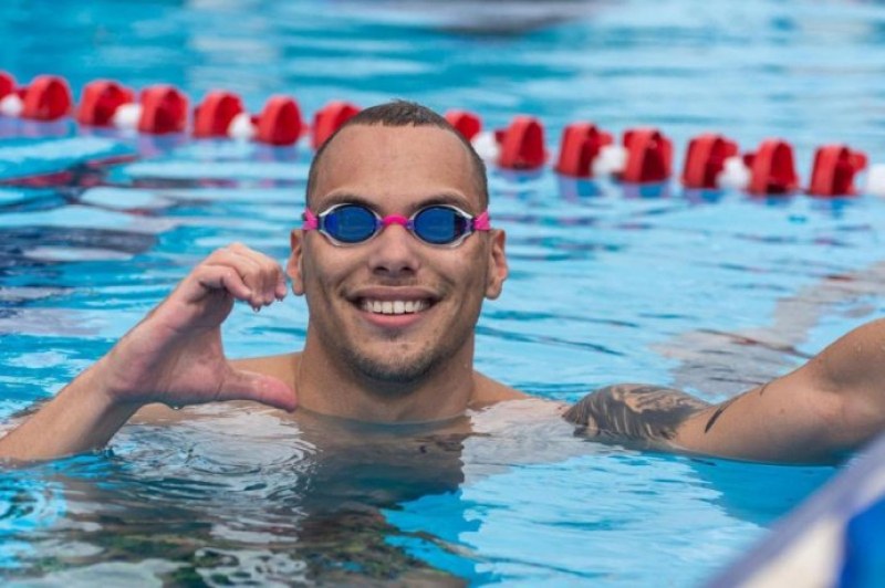 Спряха състезателните права на плувеца Атъни Иванов за 2 години