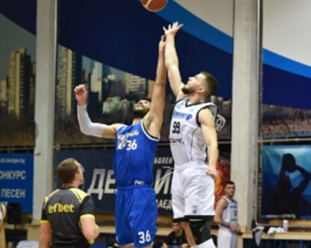 Баскетболист на Академик: Искам да стана шампион на България