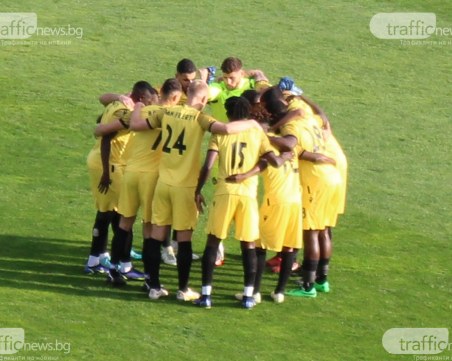 Ботев срещу ЦСКА в отложено дерби днес