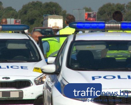 Гонка край Батак: Пия се опита да избяга от полицаи, но самокатастрофира