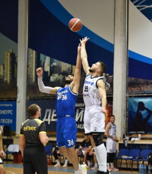 Баскетболист на Академик: Искам да стана шампион на България