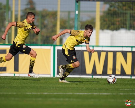 Дубълът на Ботев загуби след дузпа в края срещу втория тим на Лудогорец