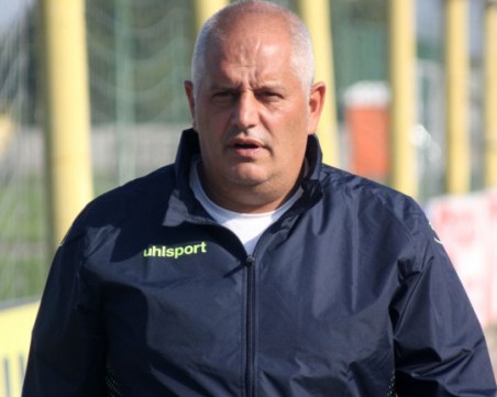 Лилчо Арсов: Жалко е, че довечера ще има само трима българи на терена, Лимона: Убеден съм, че Ботев ще победи